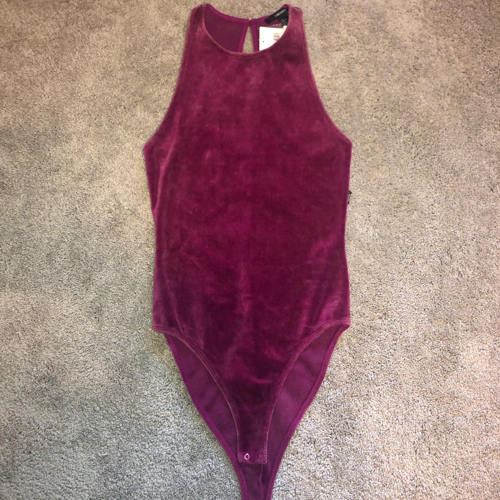 Velvet bodysuit forever 21 NWT